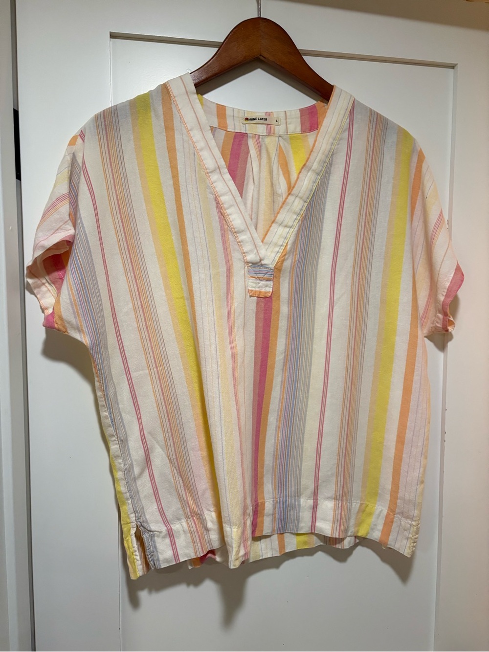 Marine Layer Pastel Stripe V-Neck Short Sleeve top - women’s Large